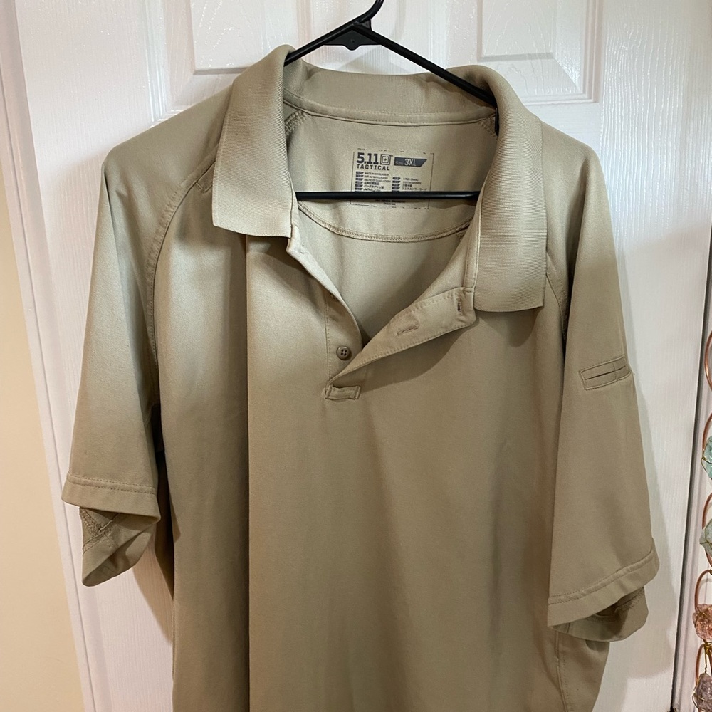 Men’s tan 5.11 3xl polo